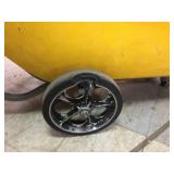 Rubbermaid Commercial 1050 Standard Duty 1 cu/yd 1000 Lb Cart