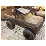 Group Vintage 4x4 - Forklift - Trailers/Parts - Repair