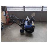 NEW SNOWJOE ELECTRIC SNOW THROWER