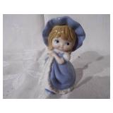 Assortment of figurines