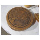 Wooden decorative items