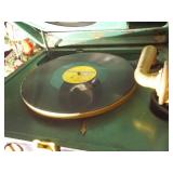 Victrola Model 2-35 suitcase portable phonograph