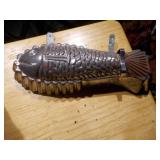 Vintage Metal Cookware & Baking Items