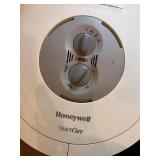 Honeywell QuietCare Room Humidifier with Manual