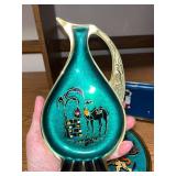 Set of 4 Decorative Middle Eastern Wall Art and Trinket Items