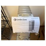 Comfort Zone Electric Oil Filled Radiator Heater Model CZ7007