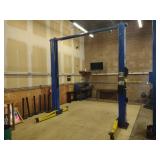 Forward 2 Post Vehicle lIft, Model ...