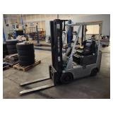 Mitsubishi LP Gas Forklift, 2450 lb...