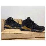 Worn Mens Size US 8.5 Nike Air Jordan Mars 270 Metalic Gold Trim on Black