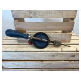 Vintage Manual Wood Handle Stanley Blue & Red Handyman Hand Drill H1214