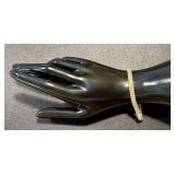 14k Gold and Diamond Tennis Bracelet 7 Inch