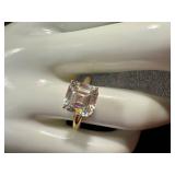 14k Gold Ring with Large CZ Stone, Size 7
