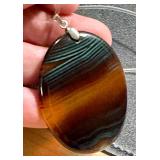 Polished Agate Pendant Necklace, 2.2 Inch Oval
