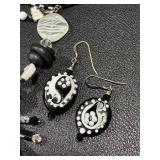 Art Glass Jewelry Set with 20 Inch Necklace, 7 Inch Bracelet, and Earrings - Black and White