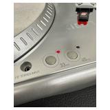 ION iTTUSB USB Turntable Record Player with Manuals and USB Cable