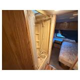 1989 Newport by Cobra RV