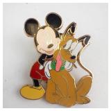 2003 Disney Pin - Mickey Mouse & Pluto Hug (Gold-Tone)