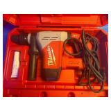 Milwaukee 1-9/16in. SDS Max Corded Rotary Hammer, Model# 5517-21- Brand New -$499 Retail