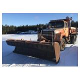 1992 Ford L8000F W/Plow and Sander