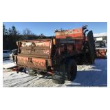 1992 Ford L8000F W/Plow and Sander