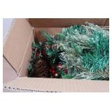 Glintoper Holiday Driveway Décor