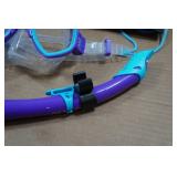 Cressi BluLove Fin, Snorkel, and Mask Set - Kid