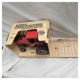 Ertl 5288 International Tractor 1/16 Scale in Original Box