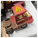 Lot of Semi Tractors and Trailers