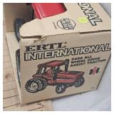 Ertl International 5488 All Wheel Drive Assist 1/16th Scale Tractor, As New in Box