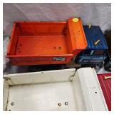 4-Ertl Auto Dump Dumptrucks