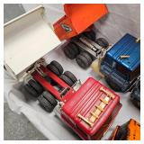 4-Ertl Auto Dump Dumptrucks