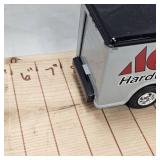 1995 Ertl Collectibles #2718 Ace Hardware Truck