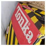 Tonka #3901 Like New Dump Truck, box is tattered