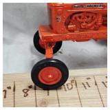 Allis Chalmers WD-45 1/16 Scale Tractor
