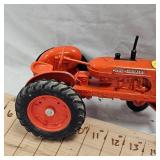 Allis Chalmers WD-45 1/16 Scale Tractor