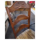 Qu. Anne Dine Table, 4 Chairs