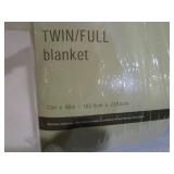 Blanket, Twin / Full