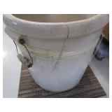 Red Wing Crock & Reference Book