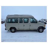 2004 Ford E150