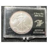 2011 CANADIAN WOLF 1 TROY OZ .9999 FINE SILVER