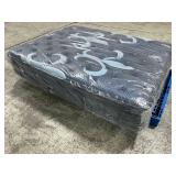 Stearns & Foster Lux Estate Plush Pillowtop Queen Mattress - MRSP $3,499.00 - No Reserve!