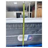 Beautyrest Platinum BackCare 3X 14" Queen Mattress - MRSP $1,299.00 - No Reserve!