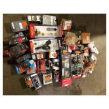 Lot of assorted Door handles various models and conditions customer returns review pictures