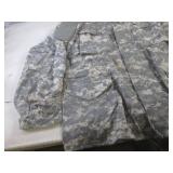 (BR1) Digital Camo Military Coat Si...