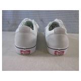 (CSB) Pair of Vans Off The Wall Sne...