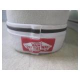 (CSB) Pair of Vans Off The Wall Sne...