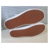 (CSB) Pair of Vans Off The Wall Sne...