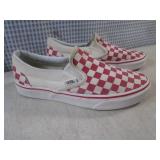 (BS) Pair of Vans Off The Wall Slip...