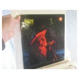 (EC1) Assortment of Sleeved and Boa...