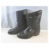 (CS) Pair of Harley Davidson Boots ...